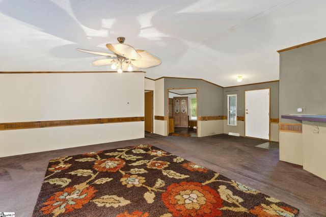 185 Claridge Court, Fountain Inn, SC 29644