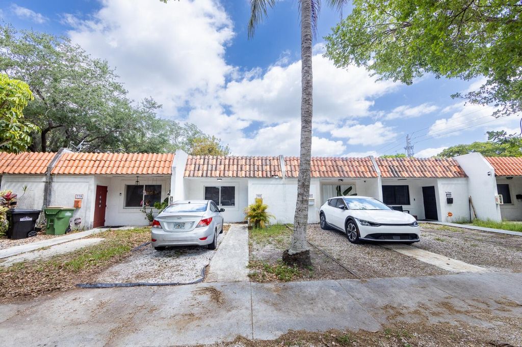 783 NE 127th Street, North Miami, FL 33161