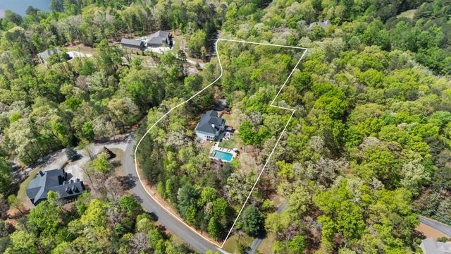 302 Cove Lake Drive, Marble Hill, GA 30148