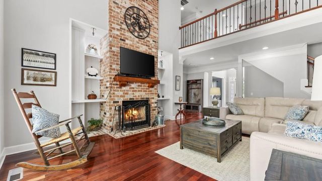 302 Cove Lake Drive, Marble Hill, GA 30148