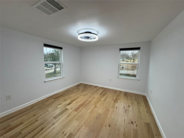 1020 Crazy Horse, Quinlan, TX 75474