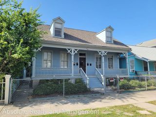 2213 Ave K 3, Galveston, TX 77550