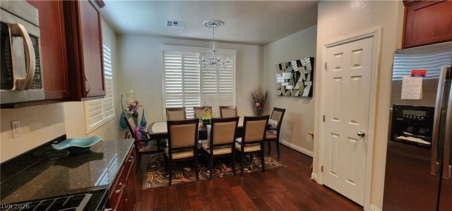 3 Crooked Putter Drive, Las Vegas, NV 89148