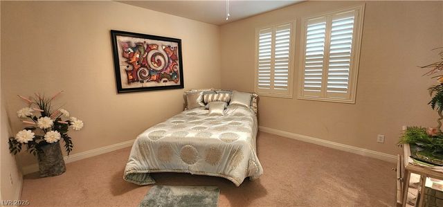 3 Crooked Putter Drive, Las Vegas, NV 89148