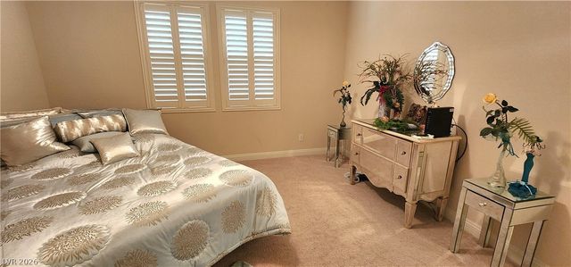 3 Crooked Putter Drive, Las Vegas, NV 89148