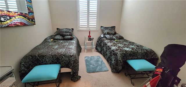 3 Crooked Putter Drive, Las Vegas, NV 89148