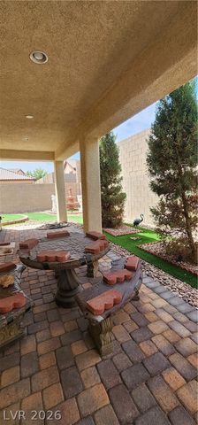 3 Crooked Putter Drive, Las Vegas, NV 89148