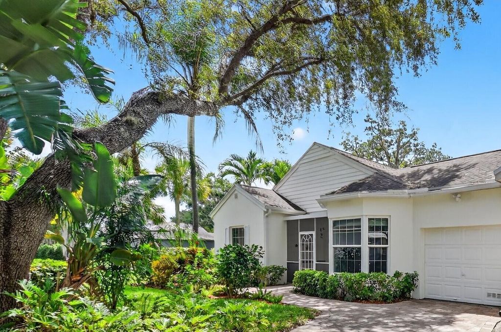 7632 Forest Green Lane, Boynton Beach, FL 33436