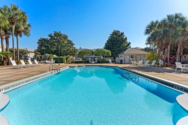 25 Opal Cove, Miramar Beach, FL 32550