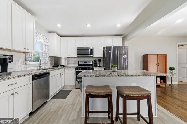 1426 Thunderwood Lane SW, Mableton, GA 30126