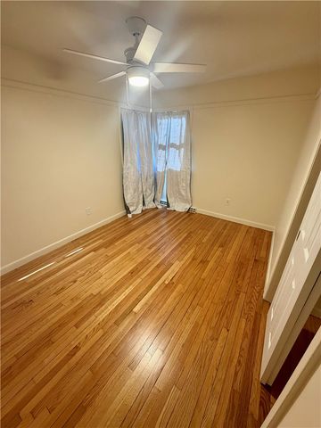 3 Wood Road, Middletown, RI 02842