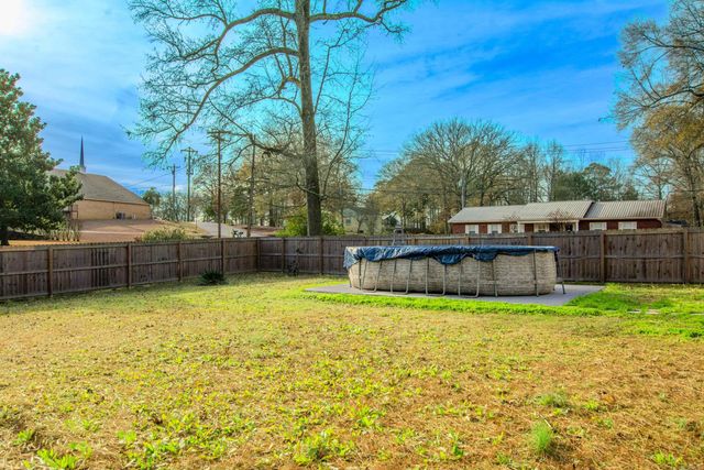 7423 Gibson Road, Jacksonville, AR 72076