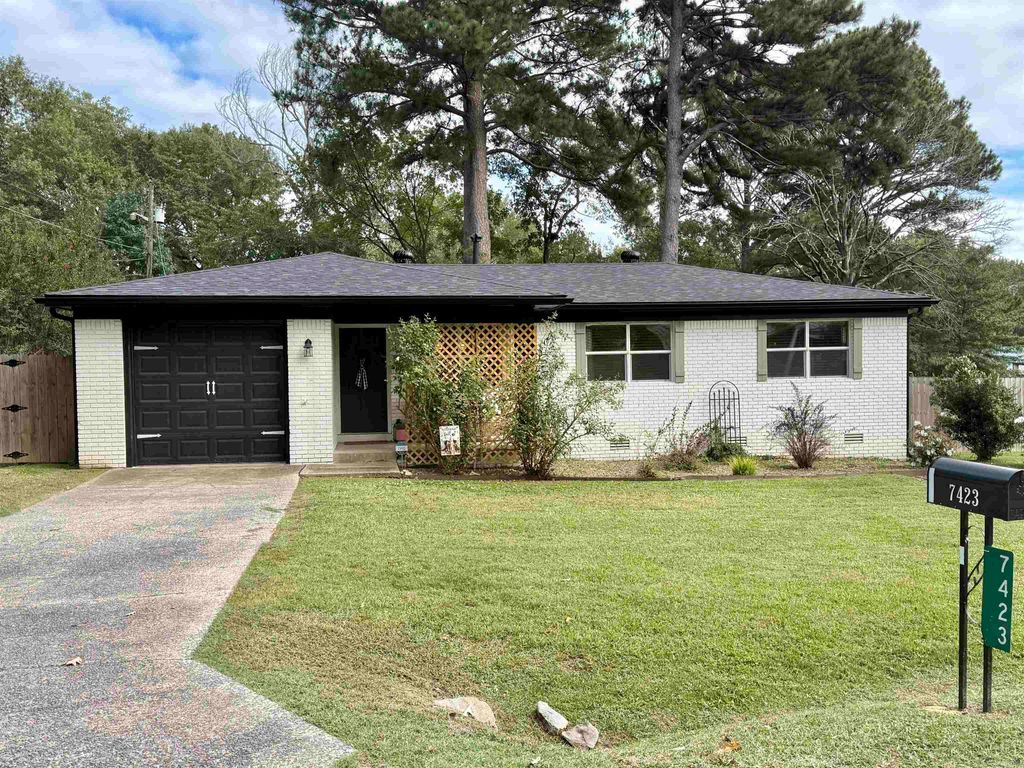 7423 Gibson Road, Jacksonville, AR 72076