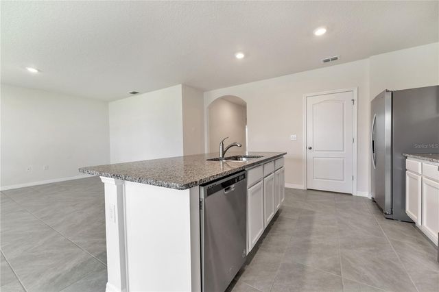 320 GUADLUPE STREET, Haines City, FL 33844
