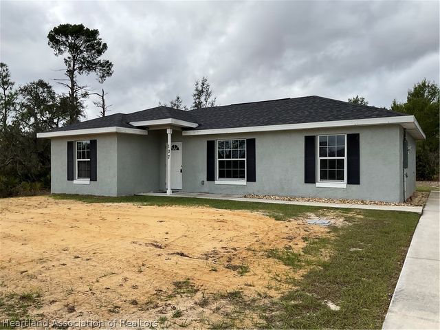 107 Elba Drive NE, Lake Placid, FL 33852