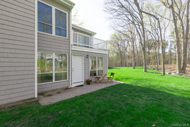 11 Vista Drive 11, Manorville, NY 11949