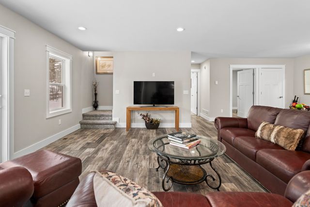 2757 Fashion Avenue, Interlochen, MI 49643