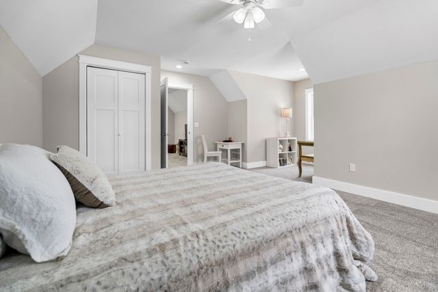 2757 Fashion Avenue, Interlochen, MI 49643