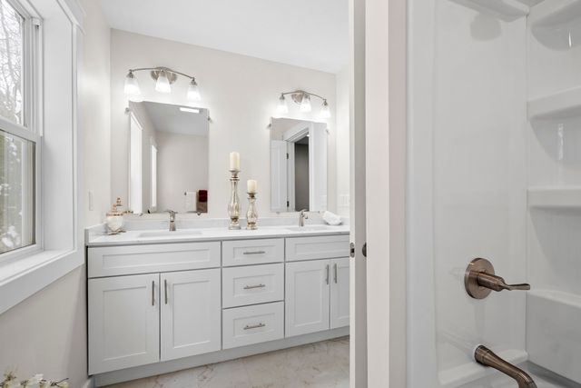 2757 Fashion Avenue, Interlochen, MI 49643