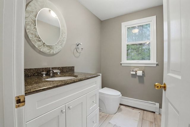 77 Highland Rd, Abington, MA 02351