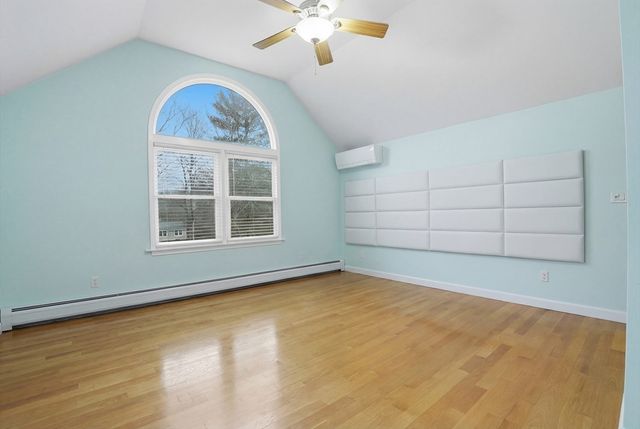 77 Highland Rd, Abington, MA 02351