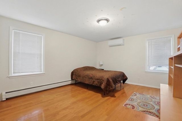 77 Highland Rd, Abington, MA 02351