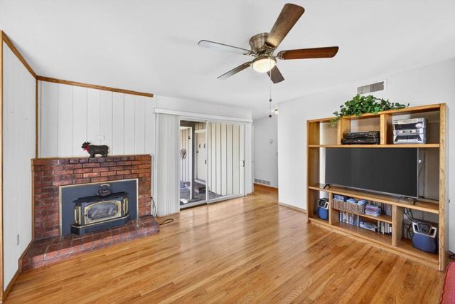 16000 Blossom Hill Road, Los Gatos, CA 95032