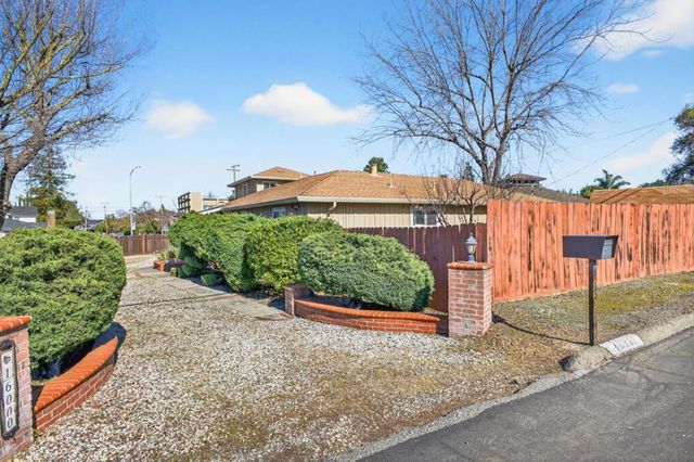 16000 Blossom Hill Road, Los Gatos, CA 95032