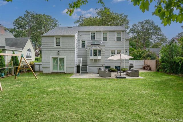32 Kingsbury Road, New Rochelle, NY 10804