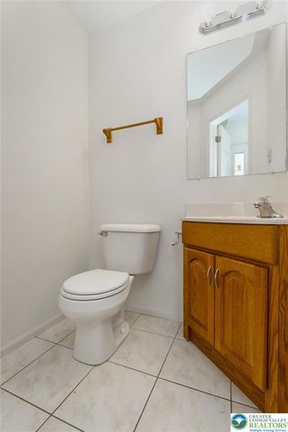 8134 Heritage Drive, Lower Macungie Twp, PA 18011