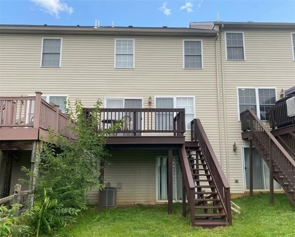 8134 Heritage Drive, Lower Macungie Twp, PA 18011