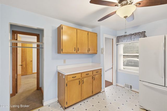 2509 Guelat Ave, Louisville, KY 40216