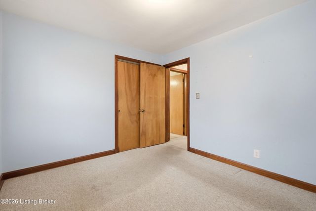 2509 Guelat Ave, Louisville, KY 40216