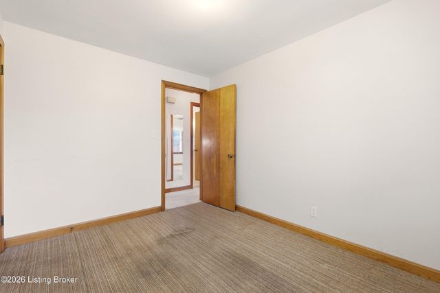 2509 Guelat Ave, Louisville, KY 40216