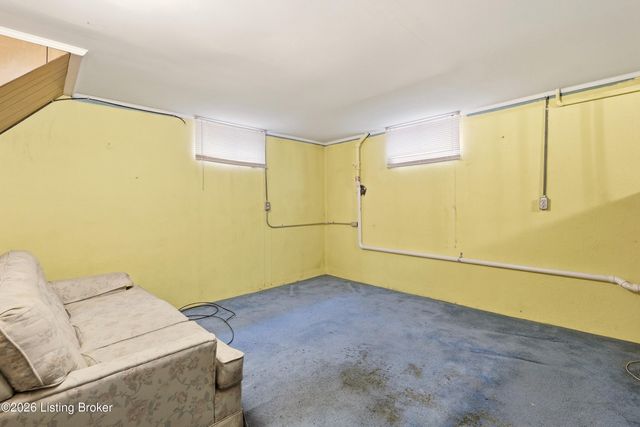 2509 Guelat Ave, Louisville, KY 40216