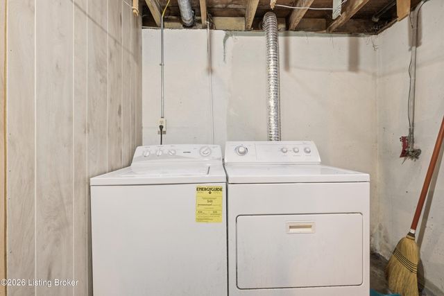 2509 Guelat Ave, Louisville, KY 40216