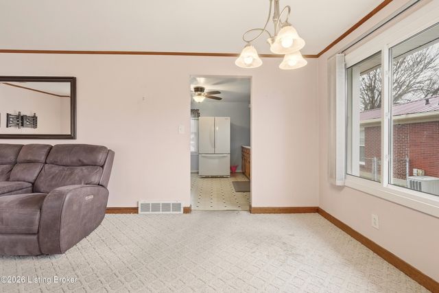 2509 Guelat Ave, Louisville, KY 40216