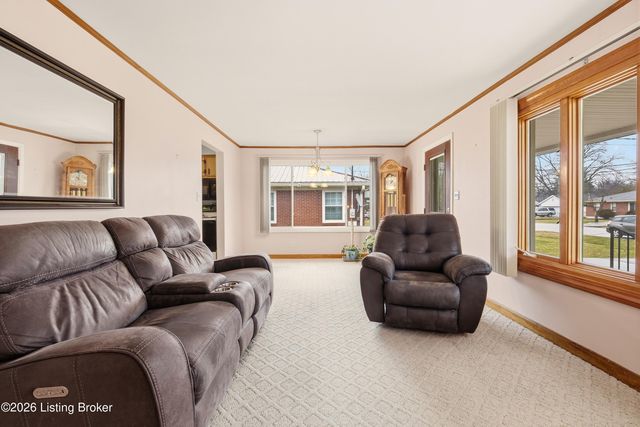 2509 Guelat Ave, Louisville, KY 40216