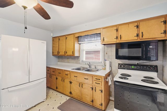 2509 Guelat Ave, Louisville, KY 40216