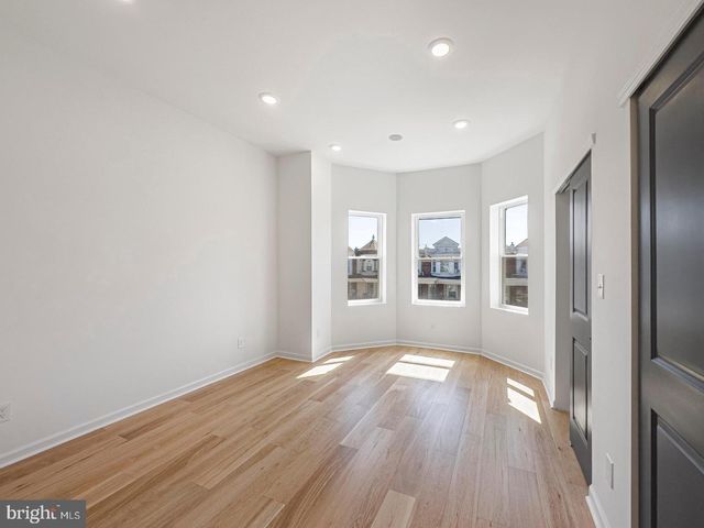 6113 WEBSTER ST, Philadelphia, PA 19143