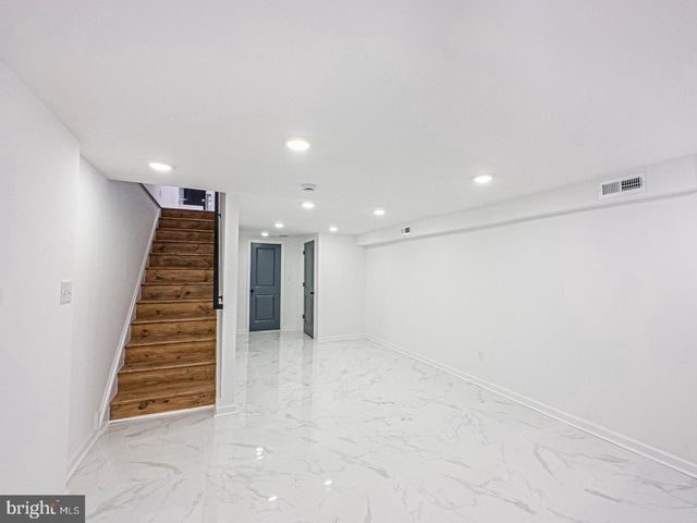 6113 WEBSTER ST, Philadelphia, PA 19143