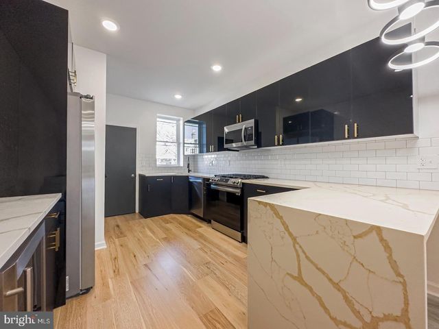 6113 WEBSTER ST, Philadelphia, PA 19143
