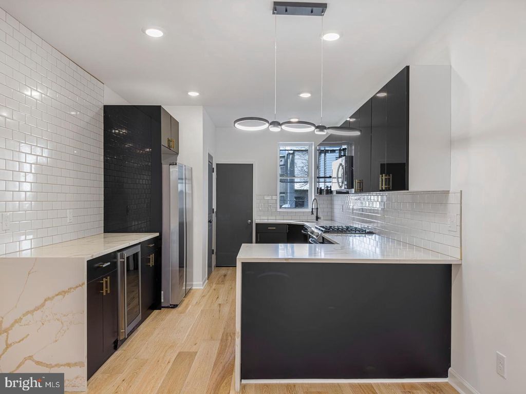 6113 WEBSTER ST, Philadelphia, PA 19143
