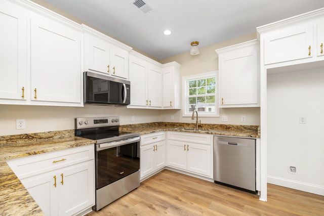 1327 Mckenzie Road, Manning, SC 29102