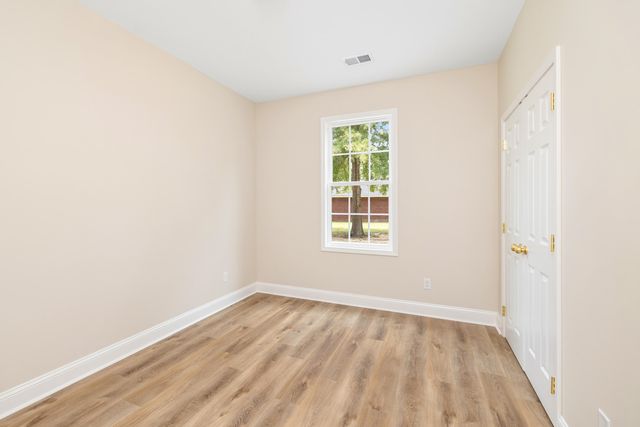 1327 Mckenzie Road, Manning, SC 29102