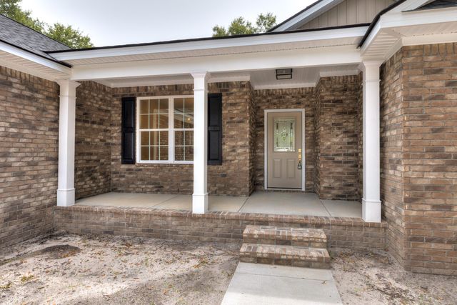 1327 Mckenzie Road, Manning, SC 29102