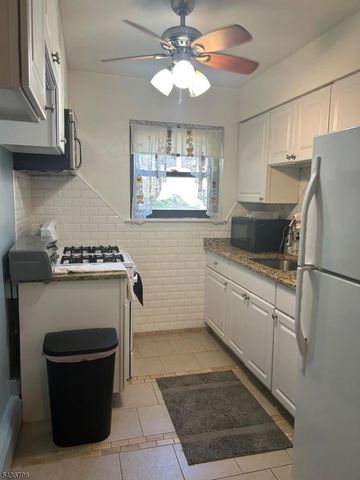 401 Us Highway 22 Unit 12-D 12D, North Plainfield Boro, NJ 07060