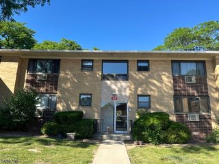 401 Us Highway 22 Unit 12-D 12D, North Plainfield Boro, NJ 07060