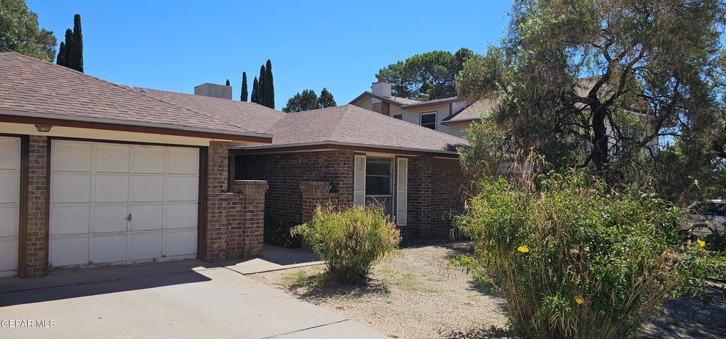 740 Tepic Drive, El Paso, TX 79912