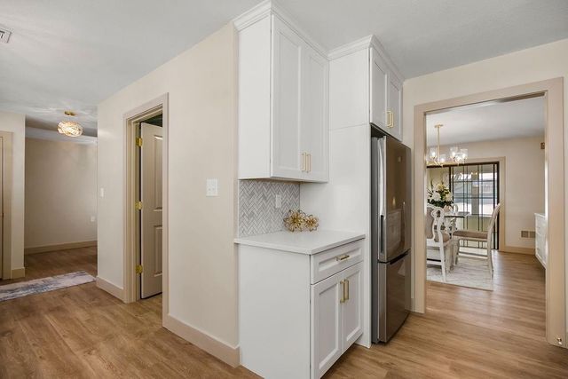 1323 W Johns Boulevard, Raymore, MO 64083